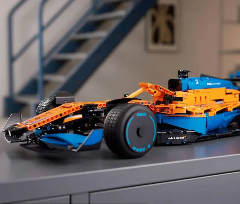 Lego Technic McLaren Formule 1 Racecar