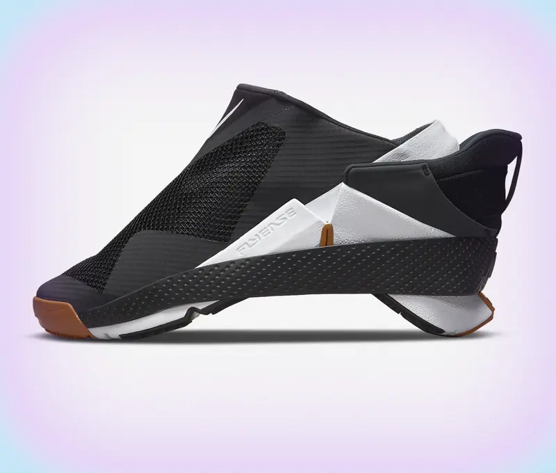 Nike Go FlyEase Sneakers