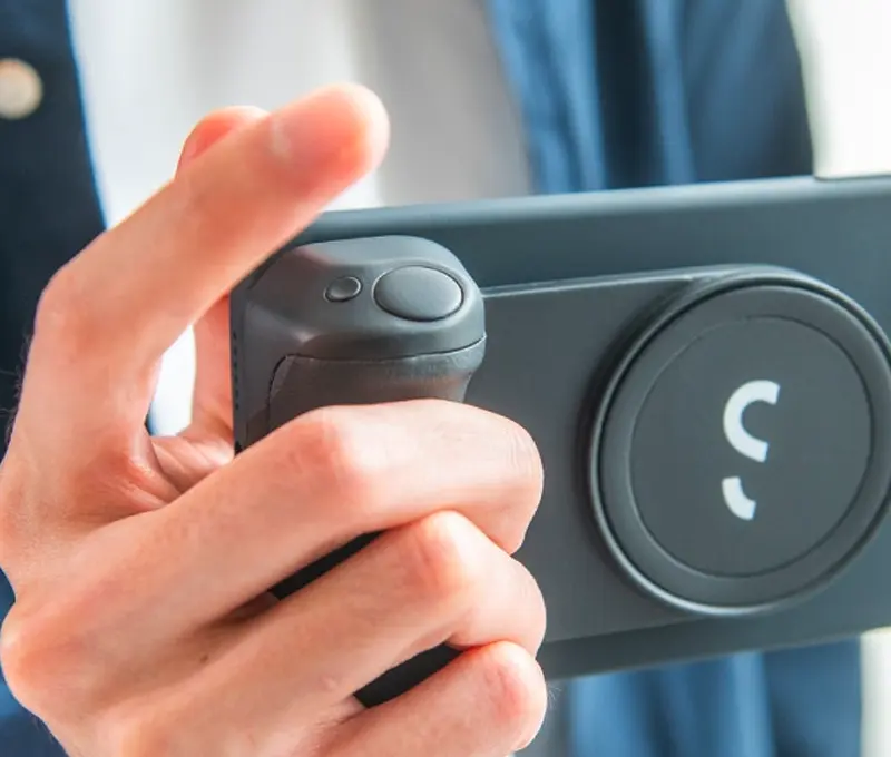 SnapGrip Magnetic Snap-on Camera Grip+Battery for your phone
